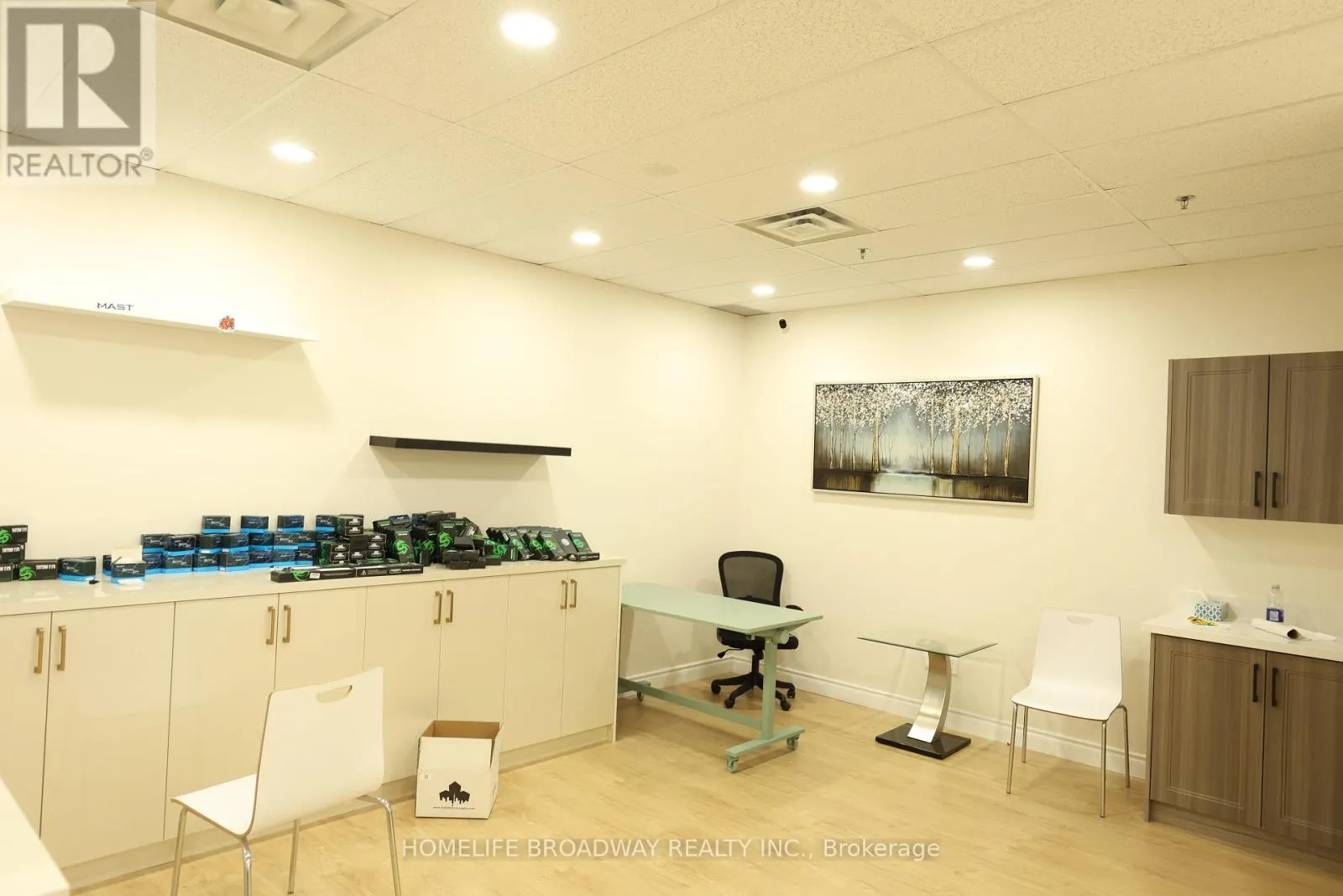 312 - 3621 HIGHWAY 7 E