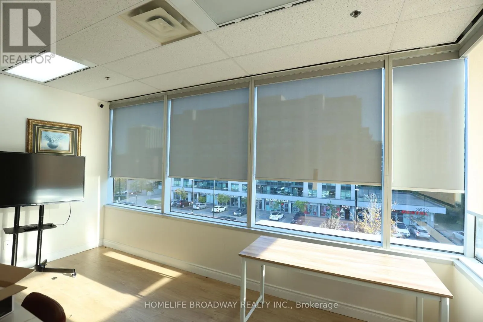 312 - 3621 HIGHWAY 7 E
