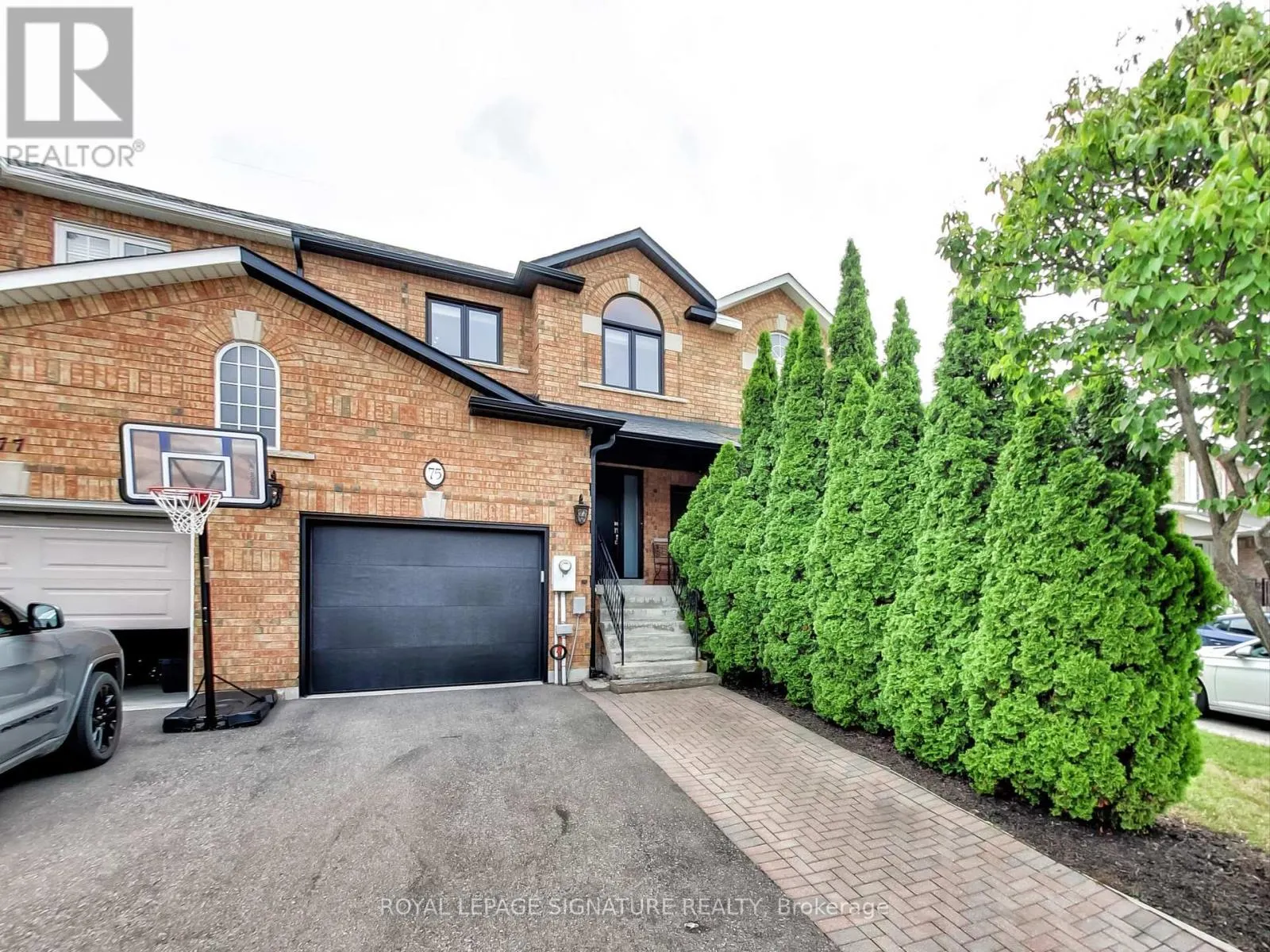 75 MONTE CARLO DRIVE