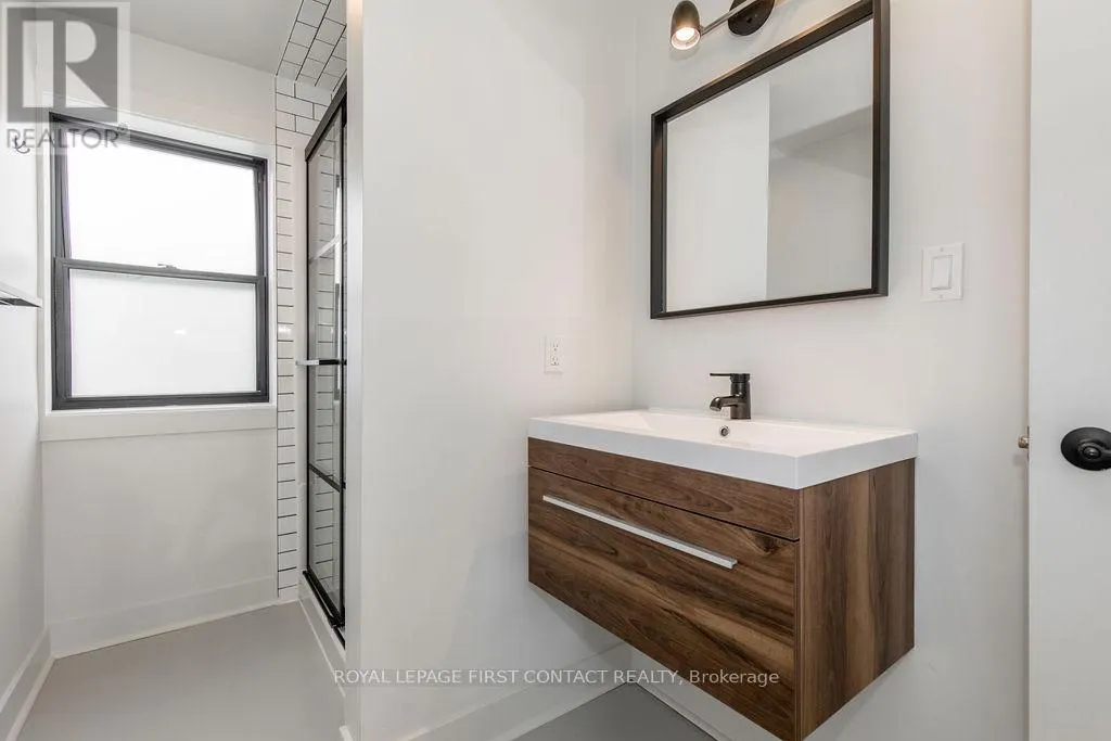 1370 KILLARNEY BEACH ROAD