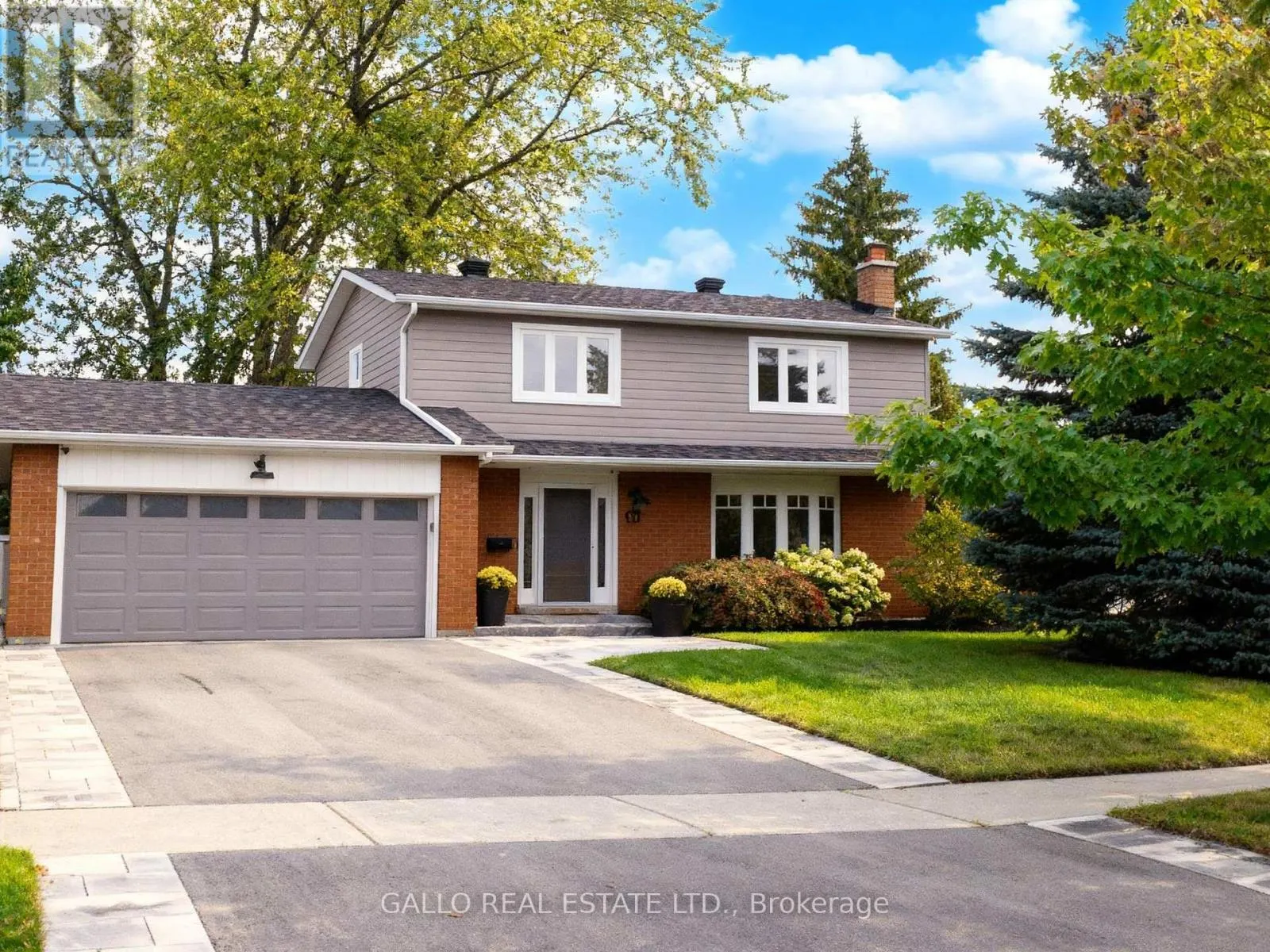 17 SIR CARADOC PLACE