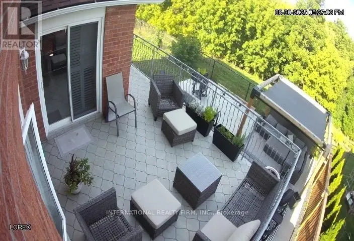95 DUNSTAN CRESCENT