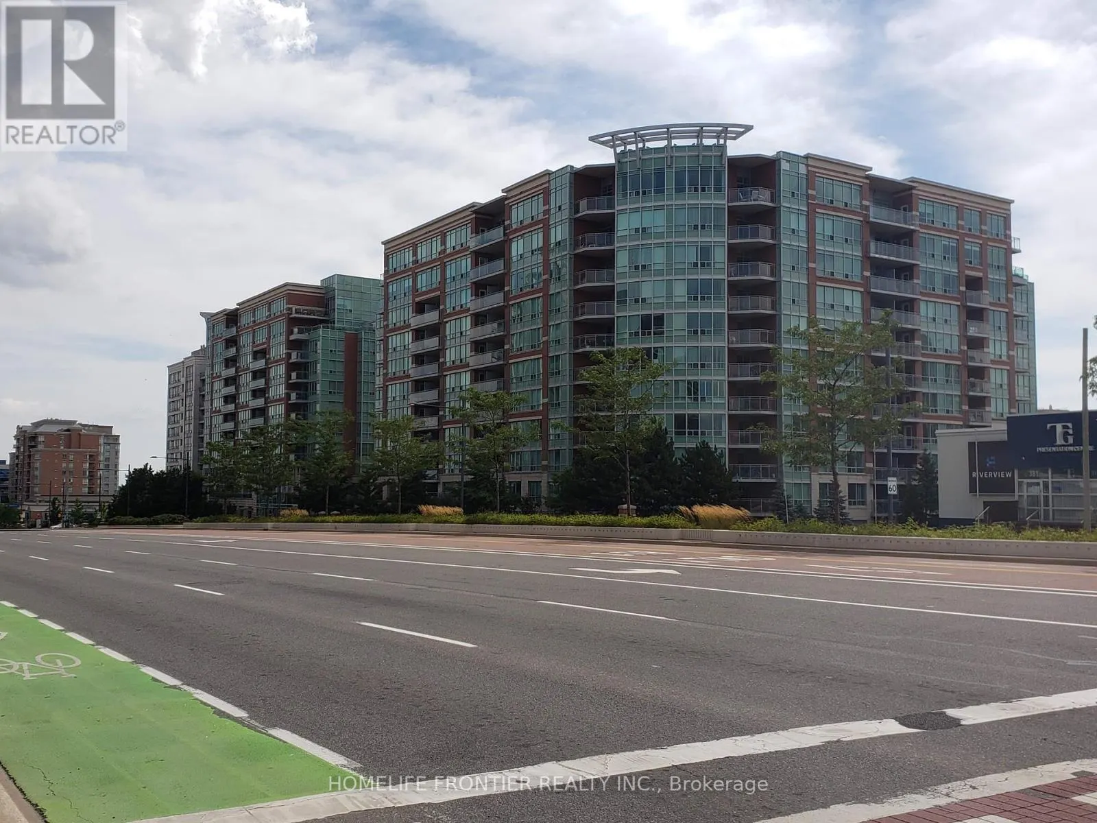 1009 - 48 SUNCREST BOULEVARD