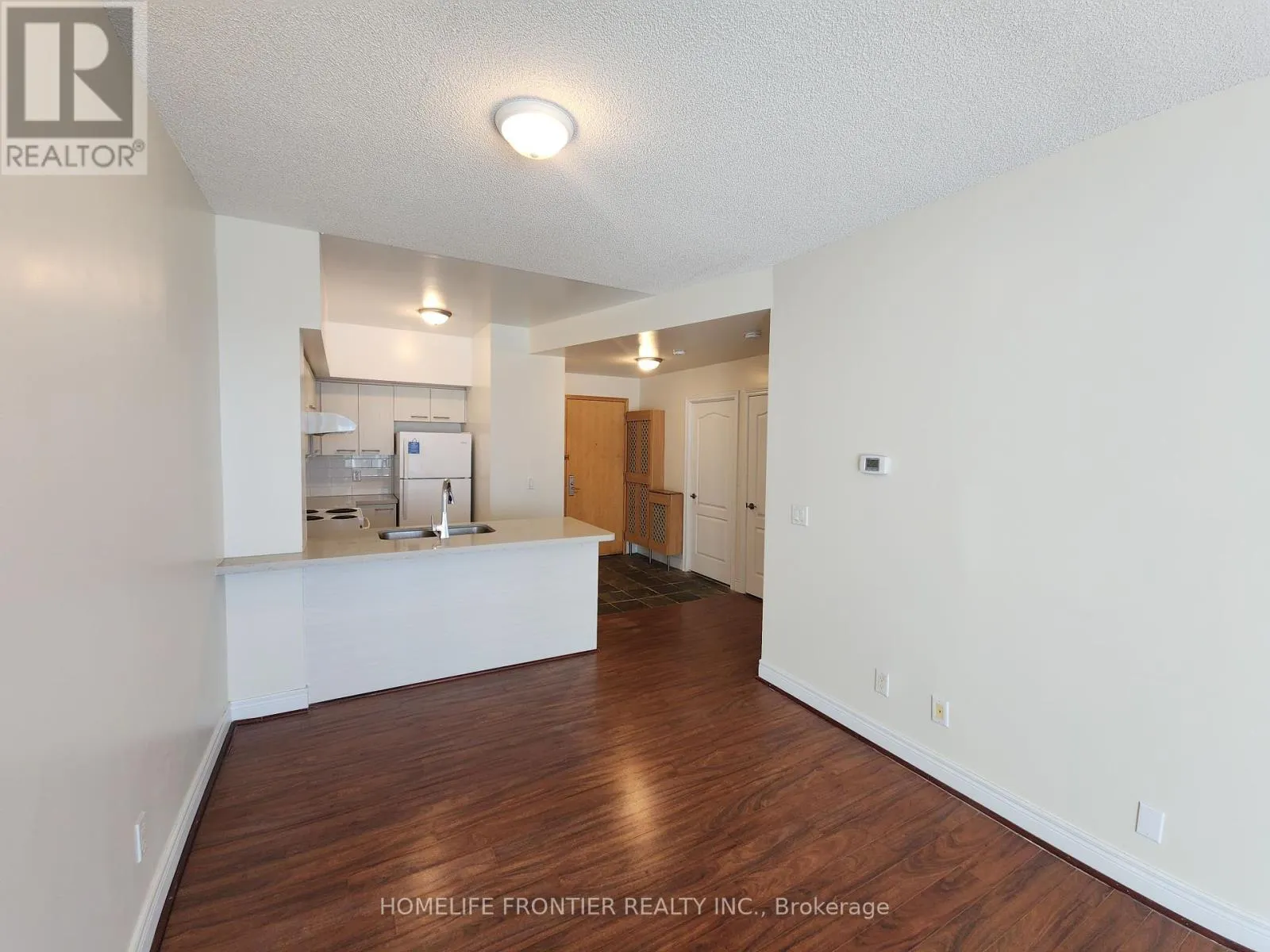 1009 - 48 SUNCREST BOULEVARD