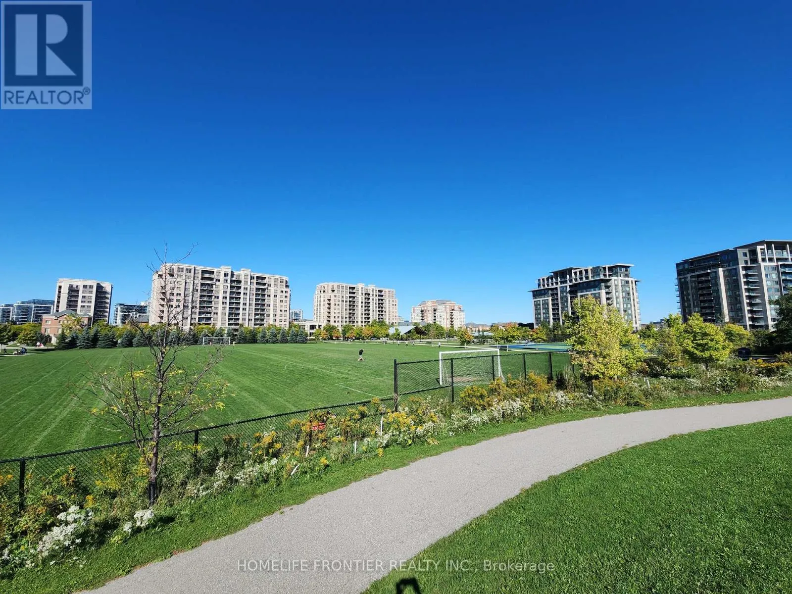 1009 - 48 SUNCREST BOULEVARD