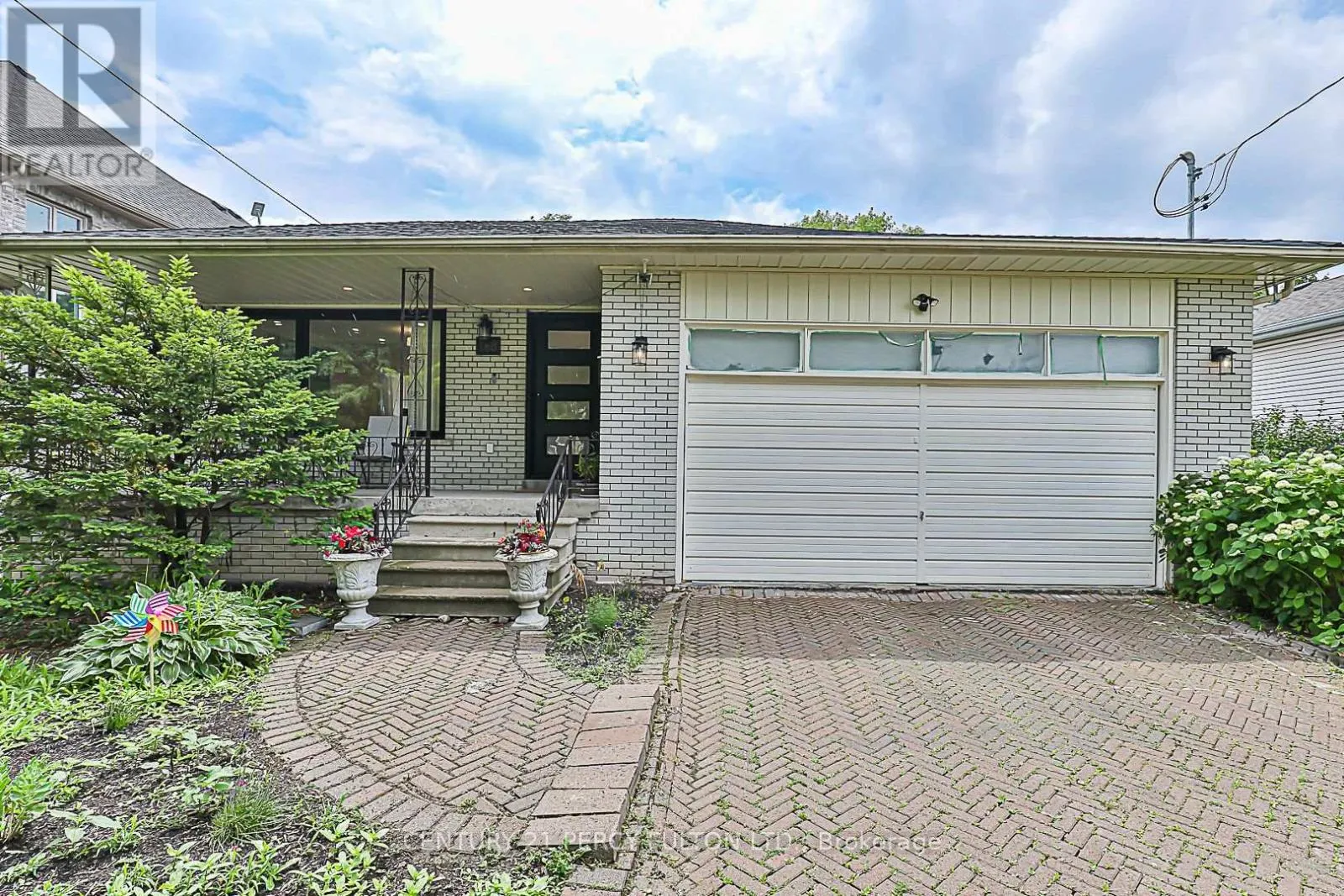 168 RUGGLES AVENUE