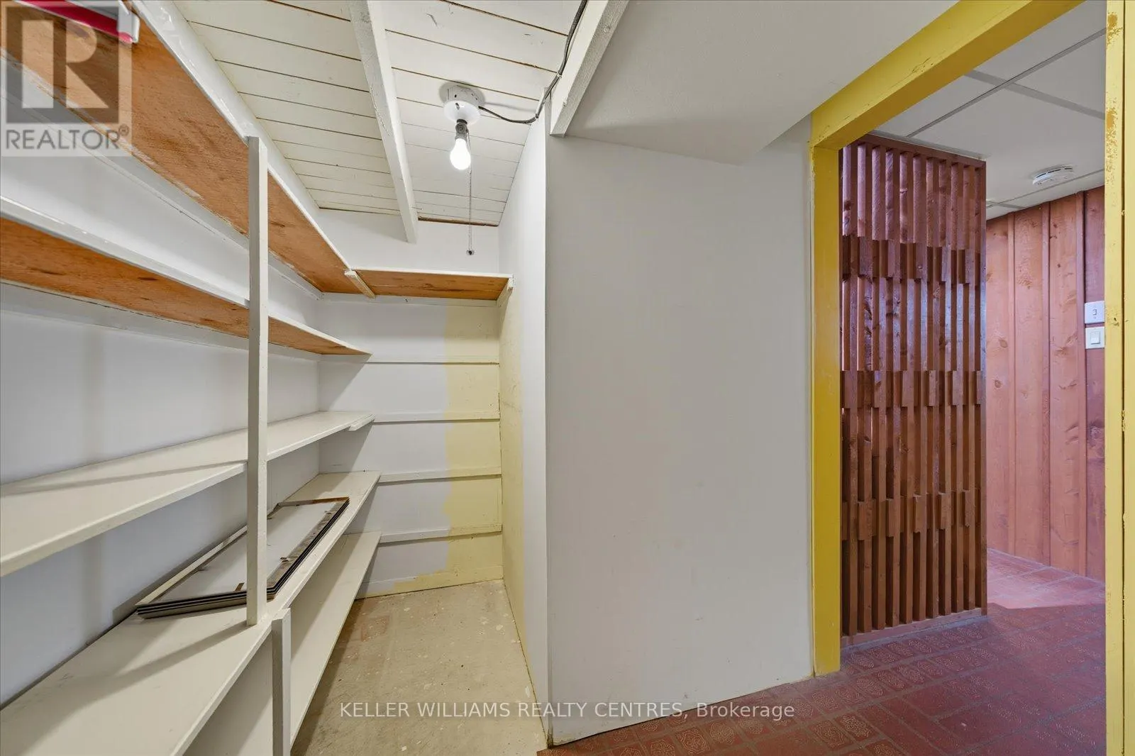 112 EDEN COURT