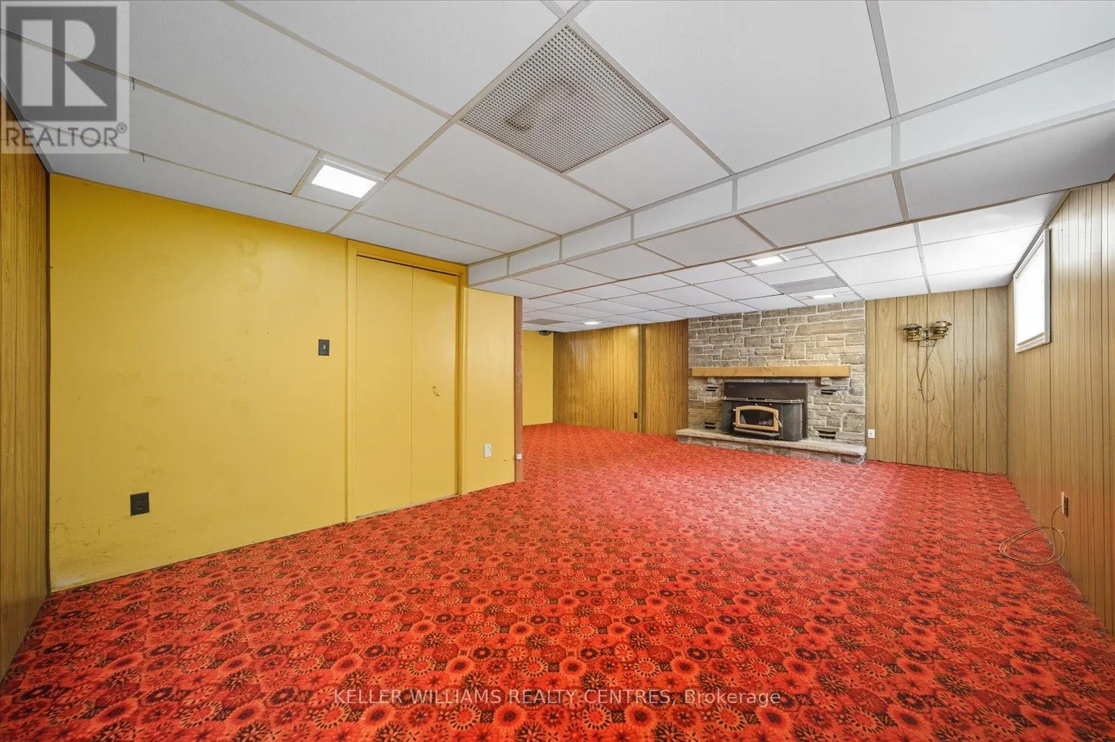 112 EDEN COURT