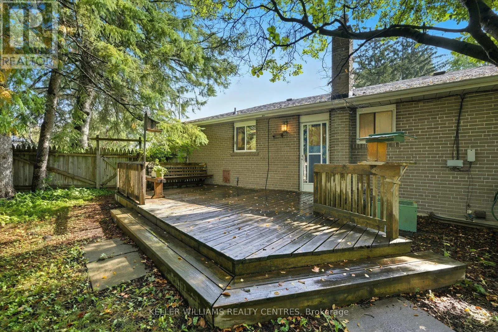 112 EDEN COURT