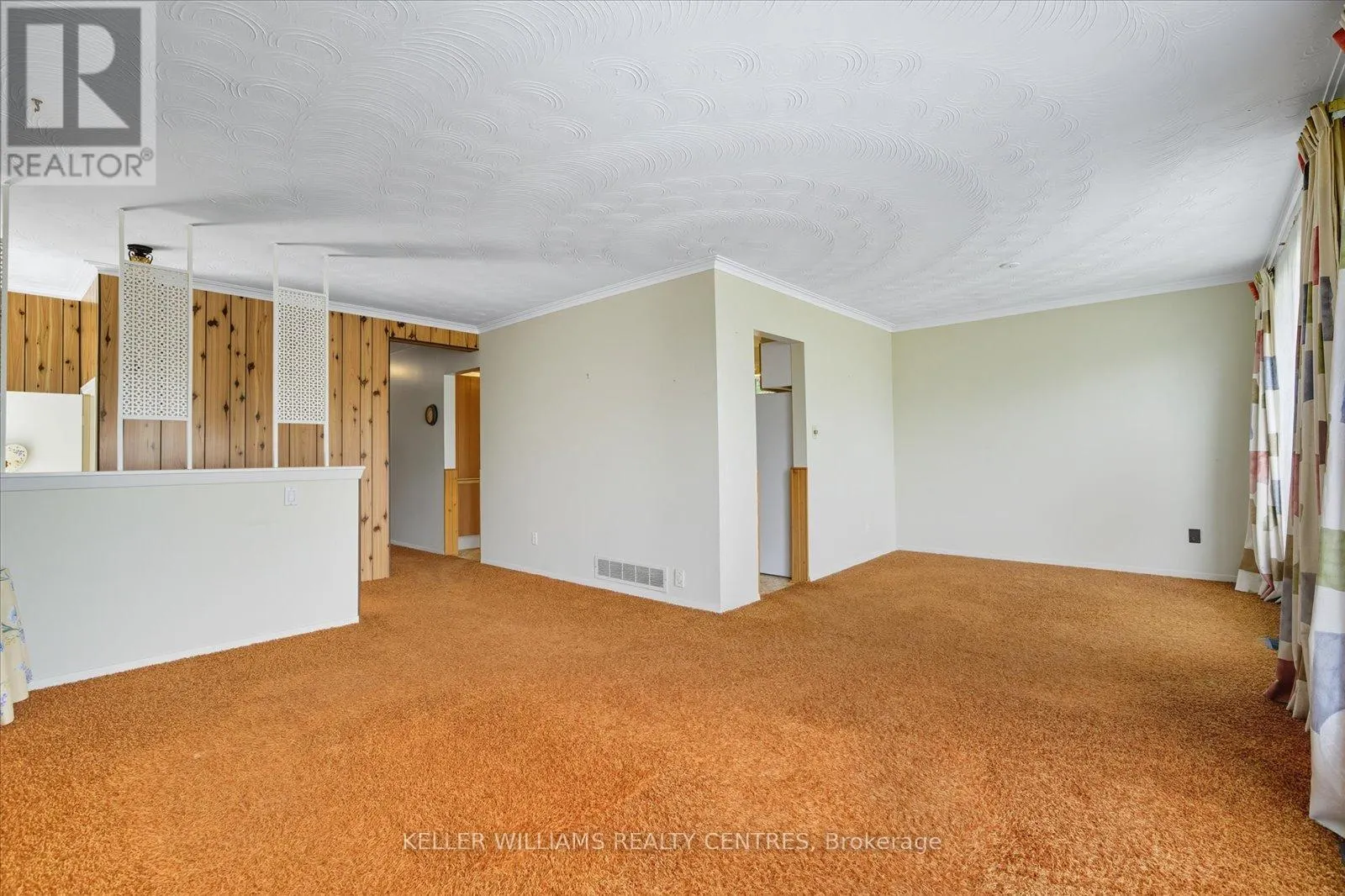 112 EDEN COURT