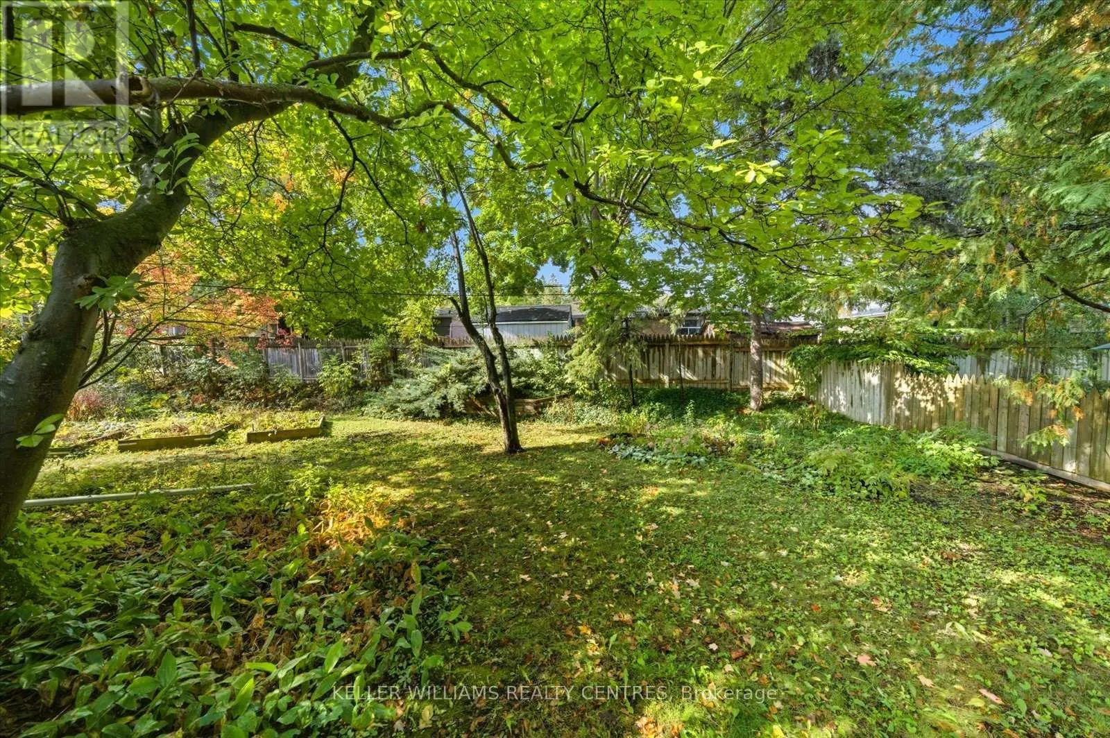 112 EDEN COURT