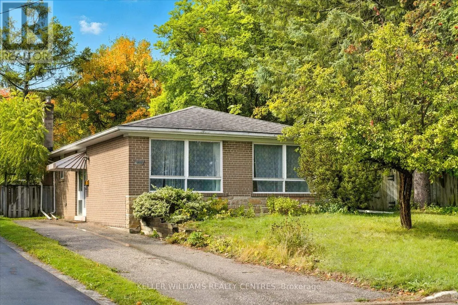 112 EDEN COURT