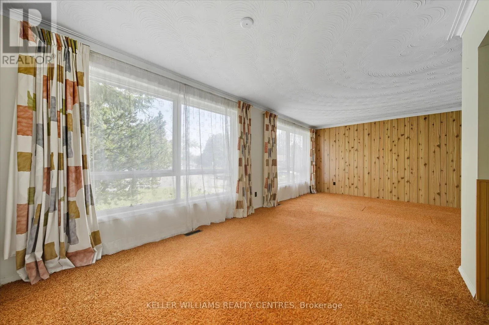 112 EDEN COURT