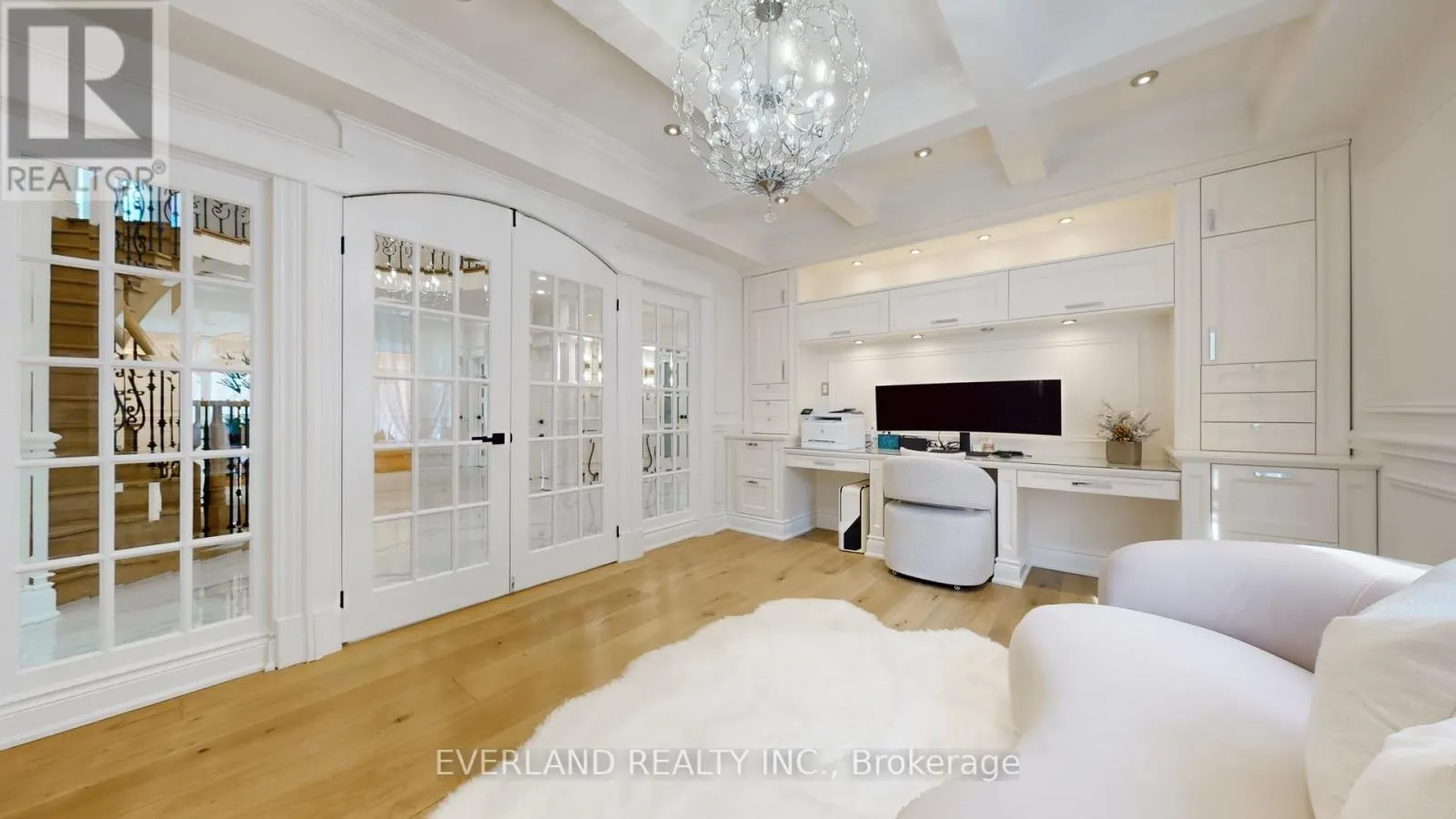 1109 SECRETARIATE ROAD