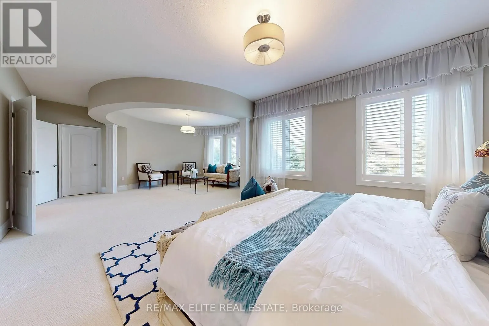 59 CARISBROOKE CIRCLE