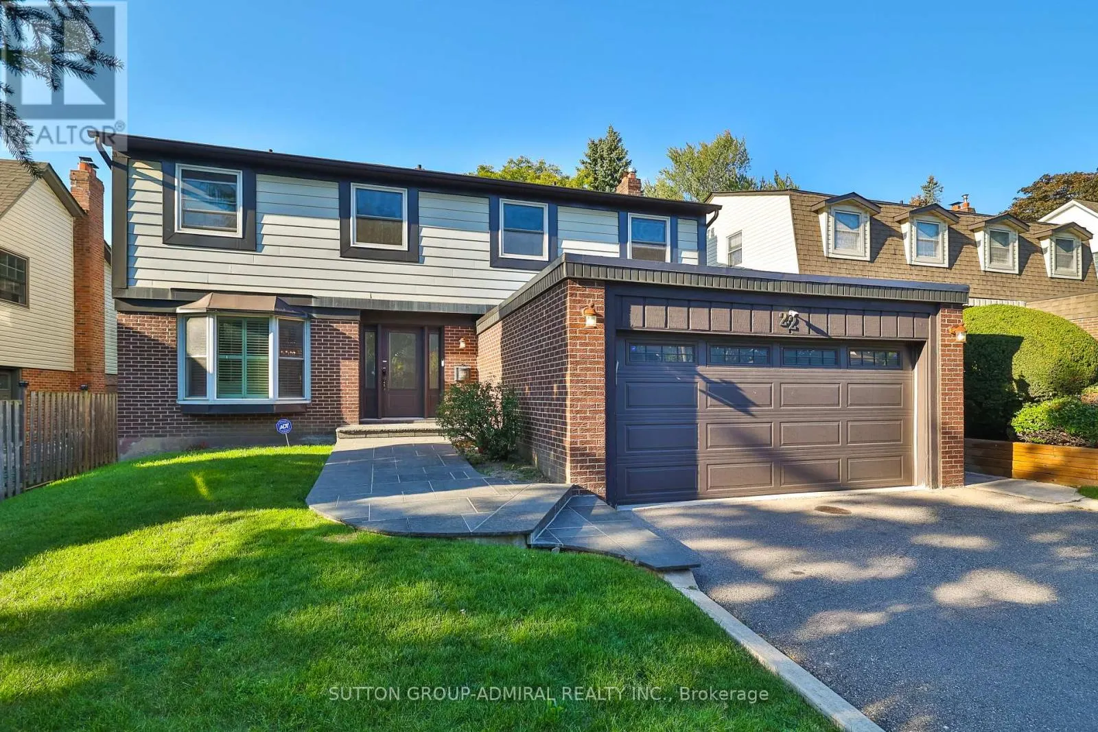 22 COBBLESTONE DRIVE