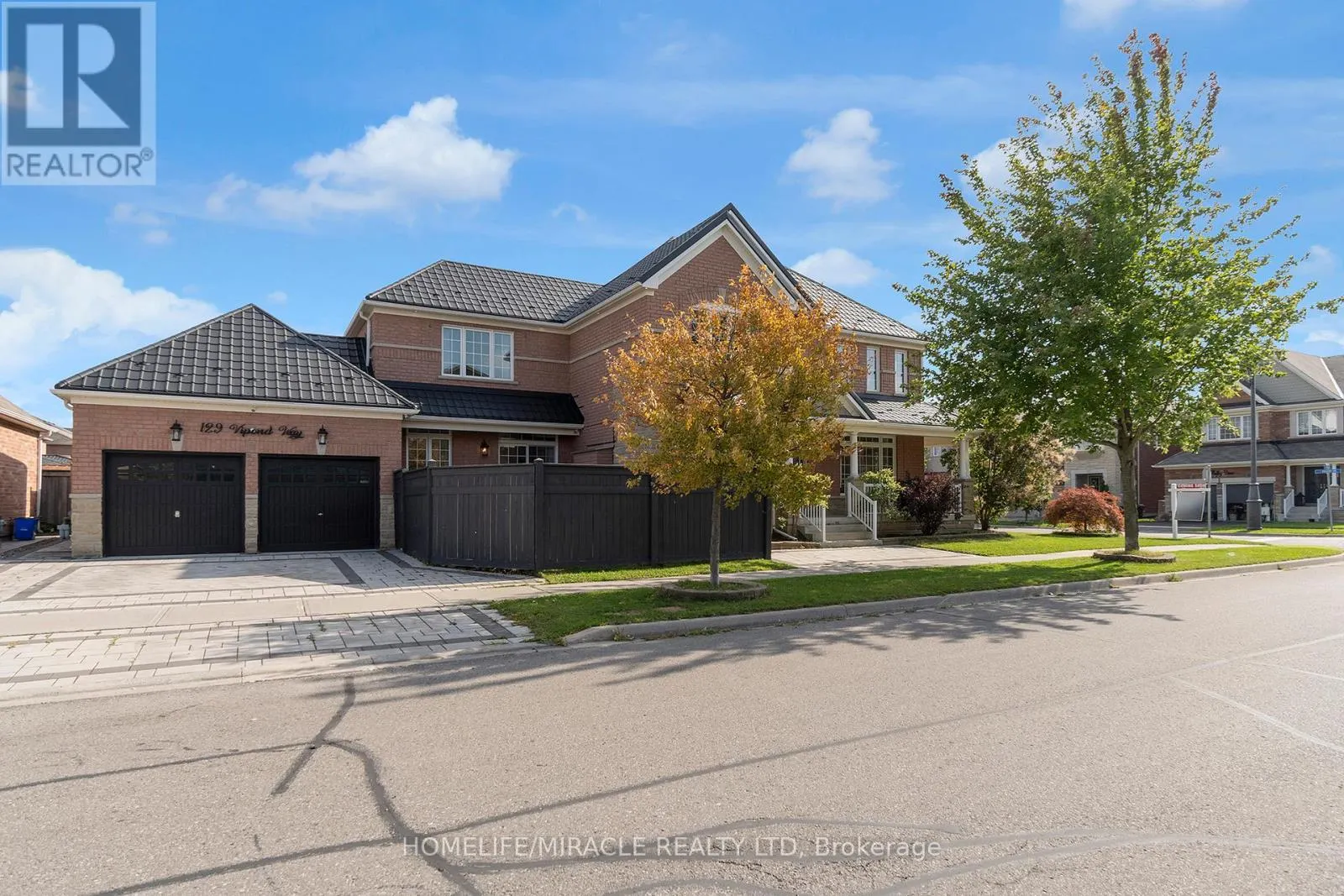 129 VIPOND WAY