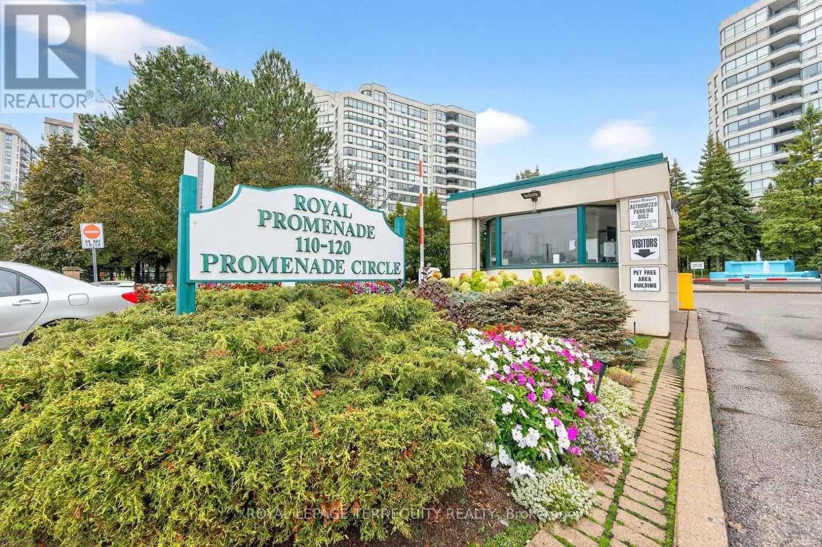 1402 - 110 PROMENADE CIRCLE