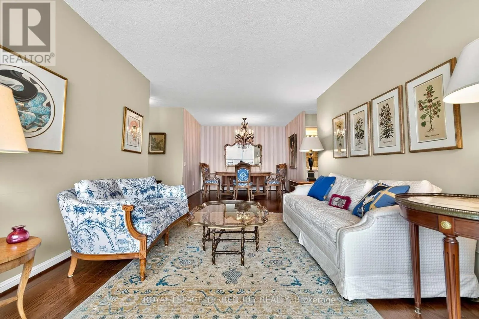 1402 - 110 PROMENADE CIRCLE