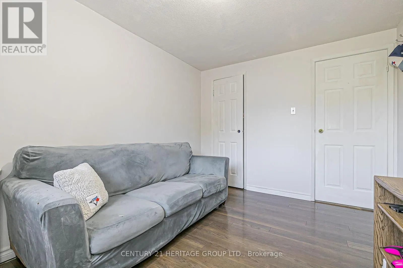 134 WALTON DRIVE