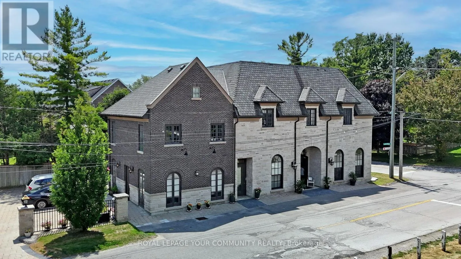 42 SOMERVILLE STREET
