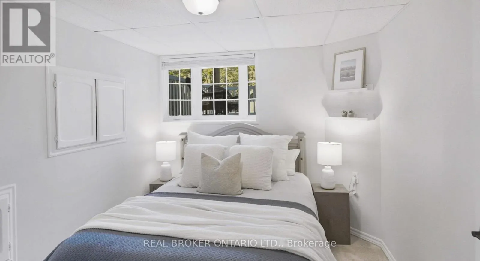 46 BOLSTER LANE