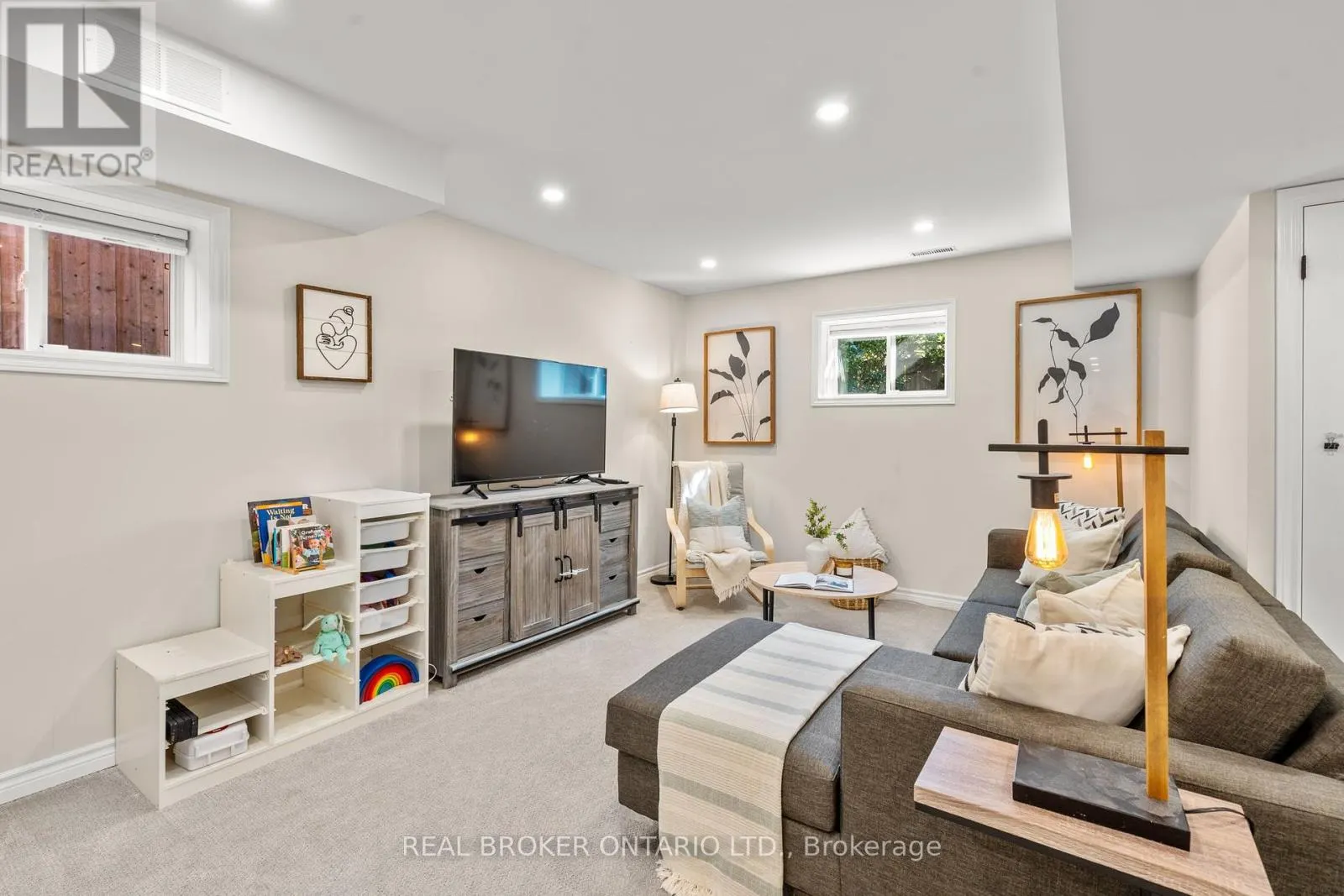 46 BOLSTER LANE