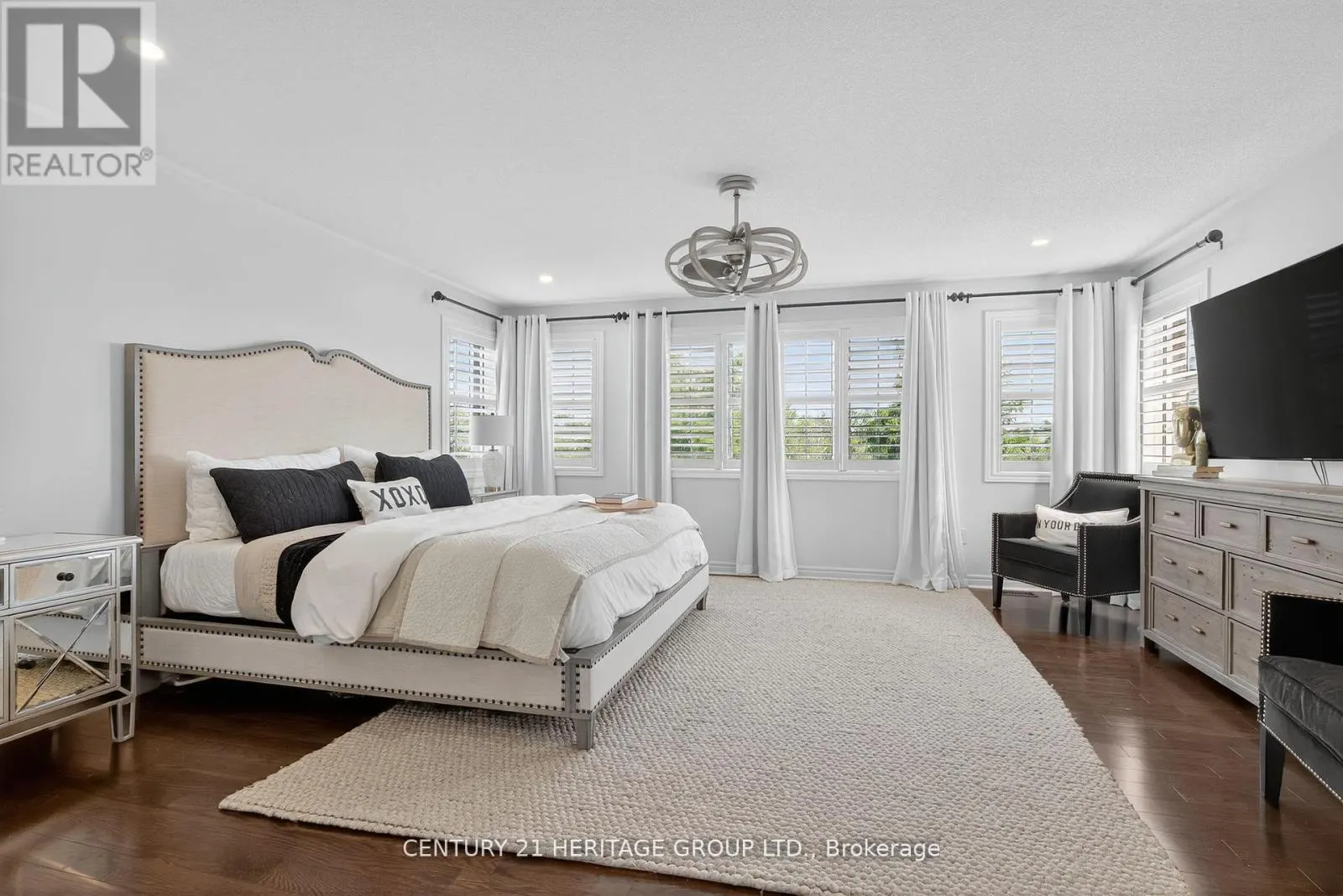 56 COUSTEAU DRIVE