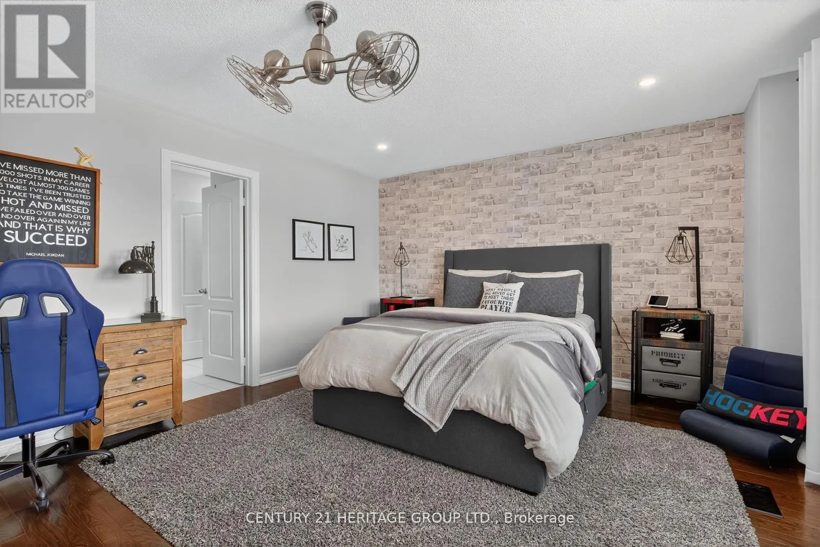 56 COUSTEAU DRIVE