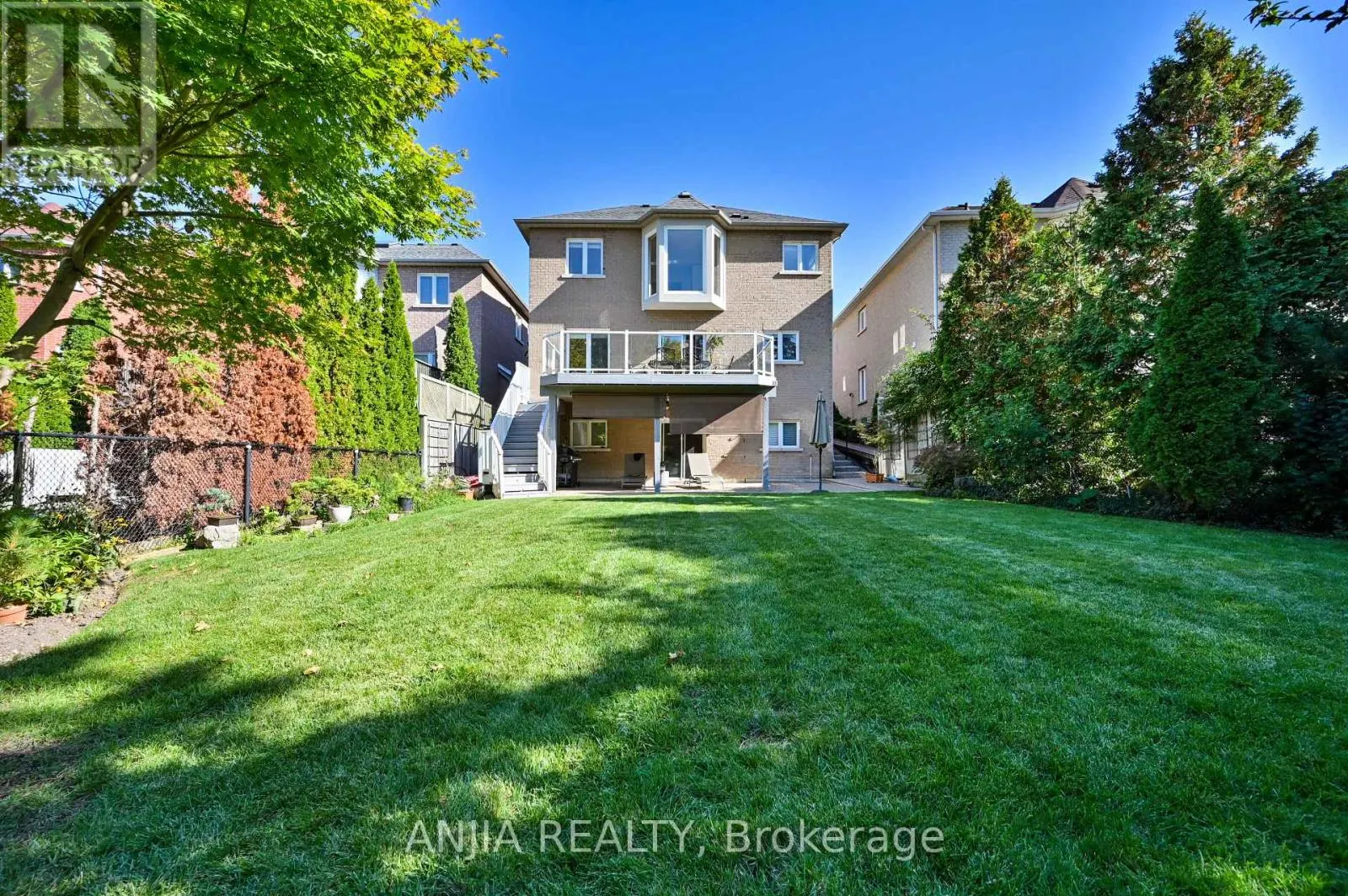 30 ANNINA CRESCENT