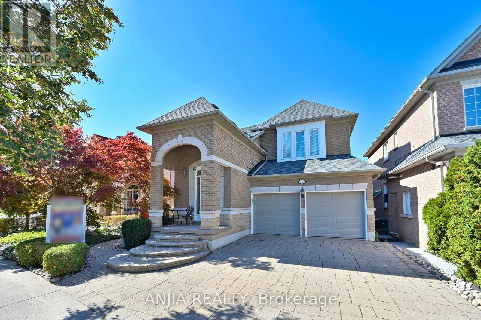 30 ANNINA CRESCENT