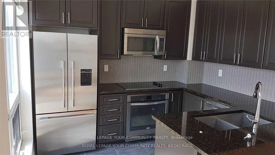 PH5A - 9088 YONGE STREET