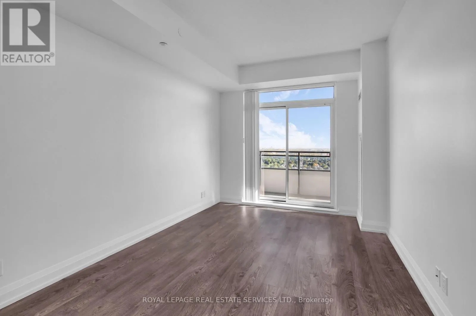 2203 - 7890 BATHURST STREET