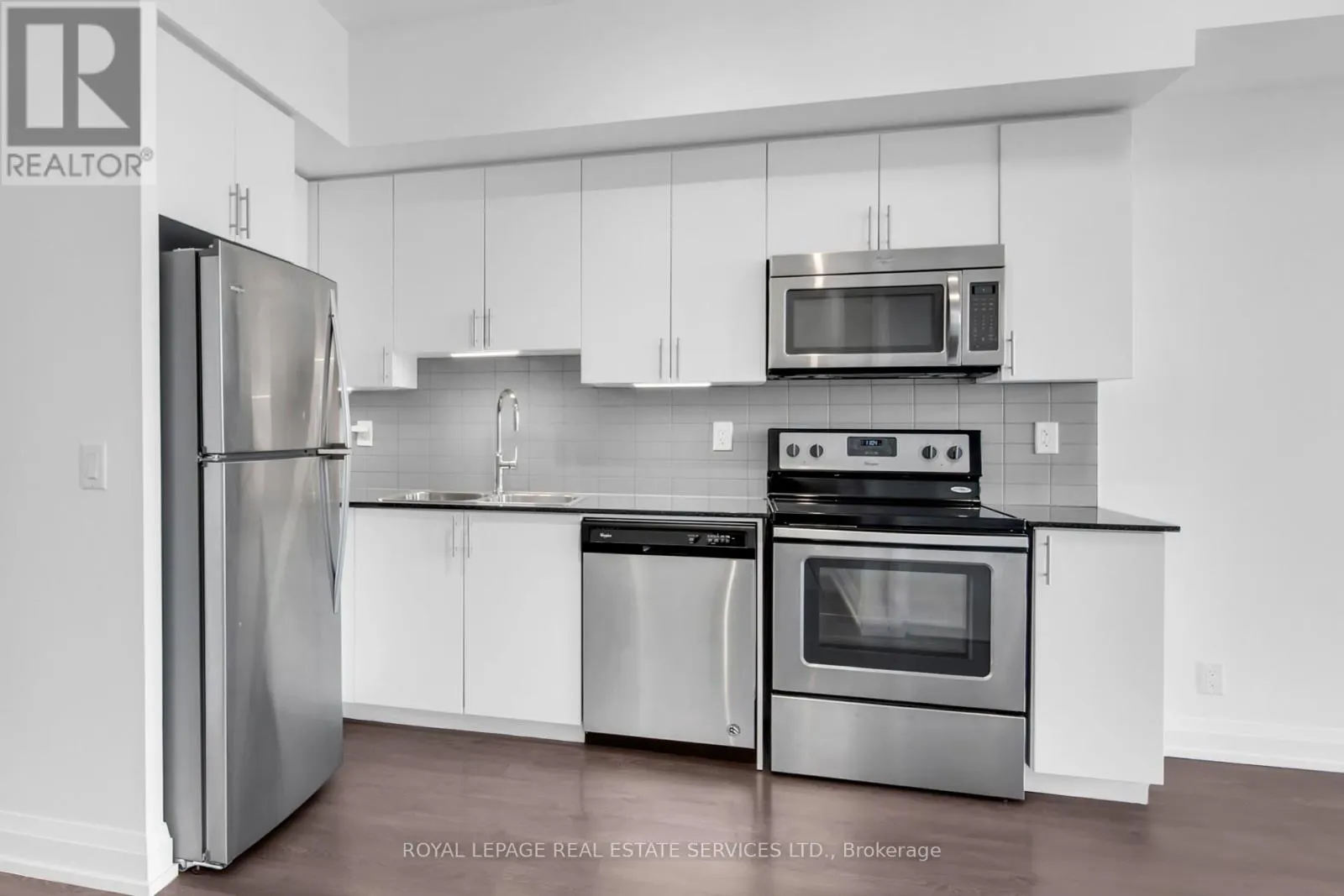 2203 - 7890 BATHURST STREET