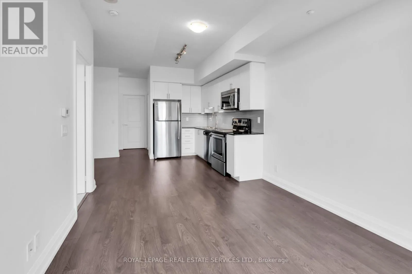 2203 - 7890 BATHURST STREET