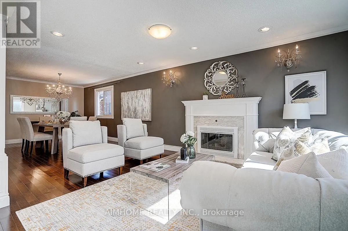 205 PINEWOOD DRIVE