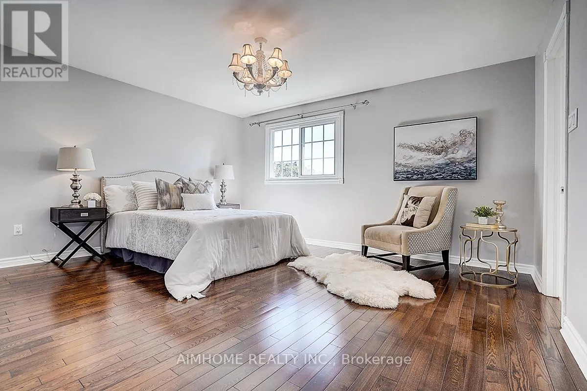 205 PINEWOOD DRIVE