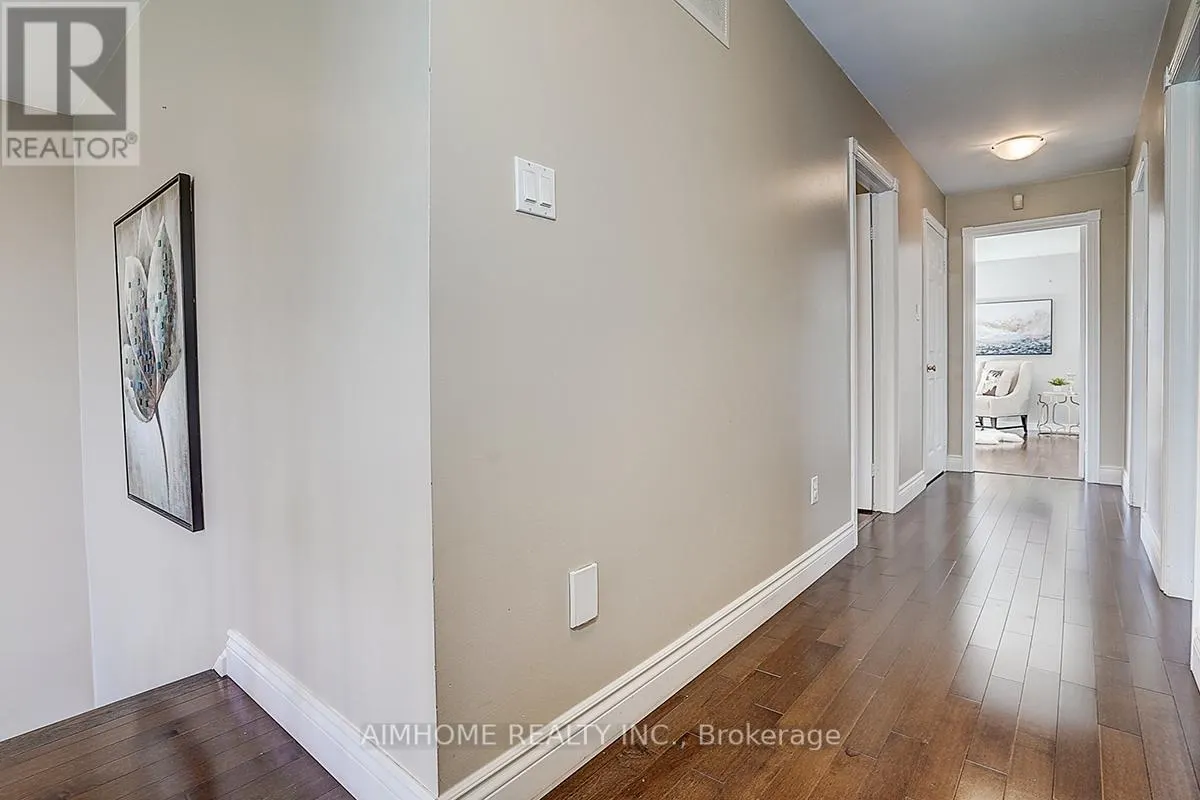 205 PINEWOOD DRIVE