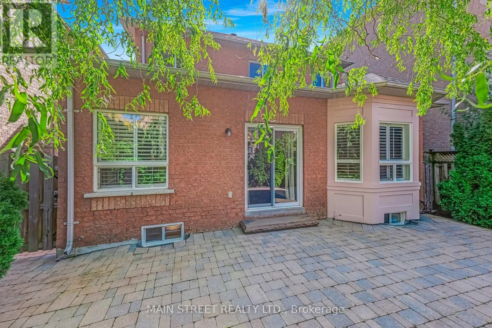 110 TIERRA AVENUE