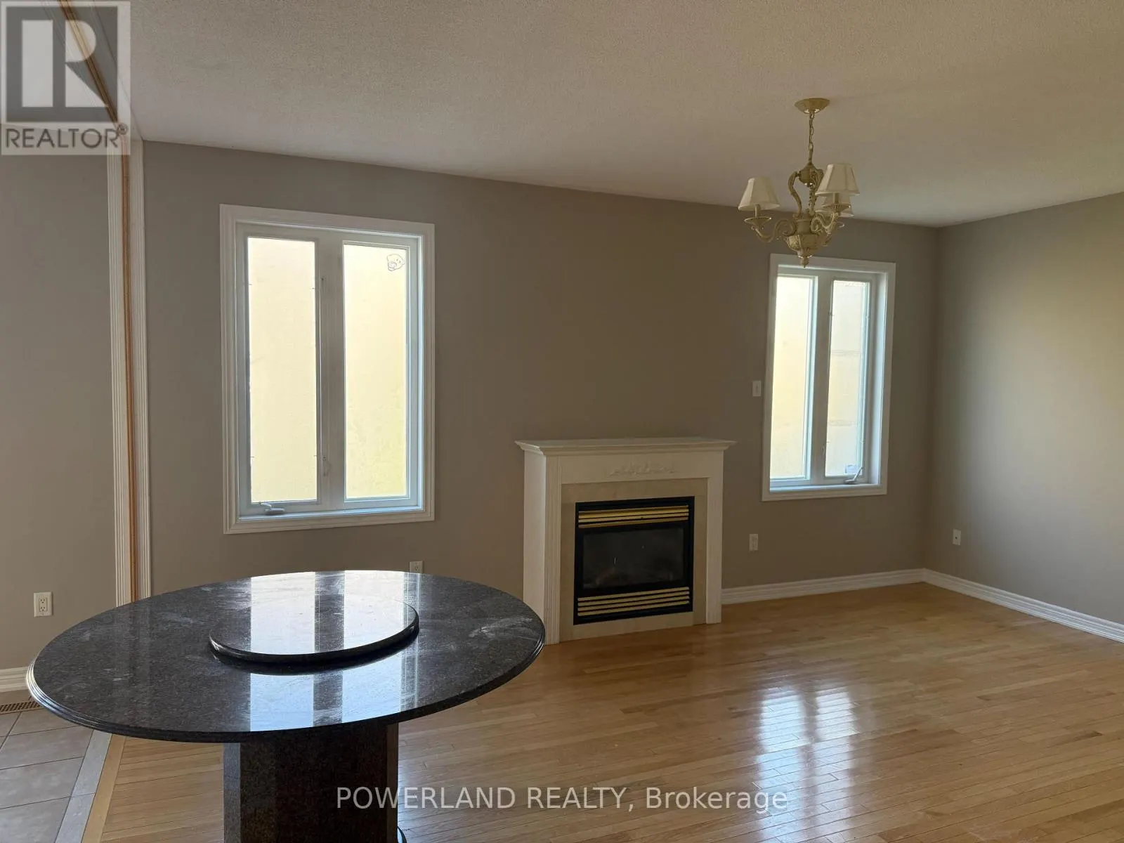 16 RAVINE EDGE DRIVE