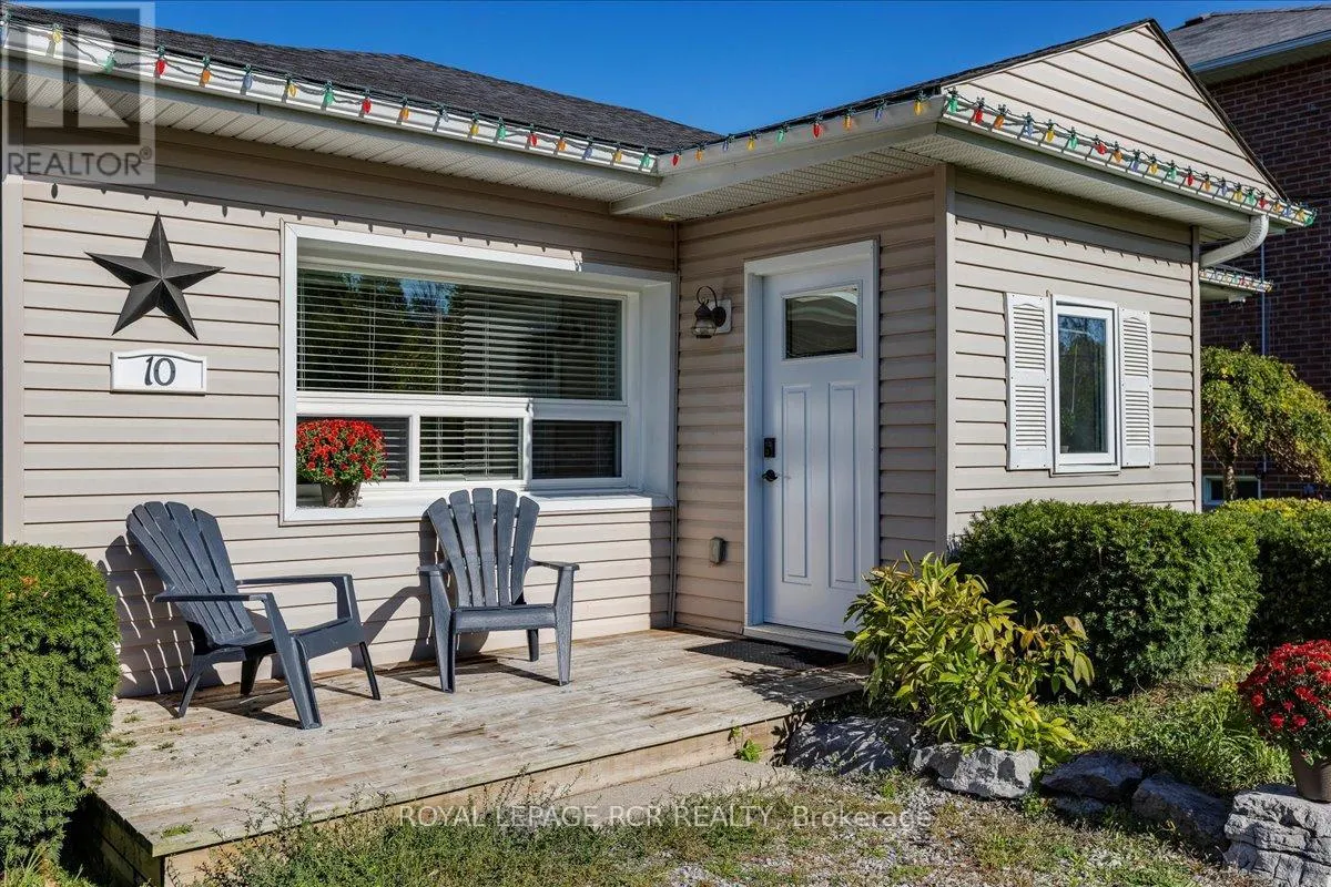 10 COTTAGE GROVE
