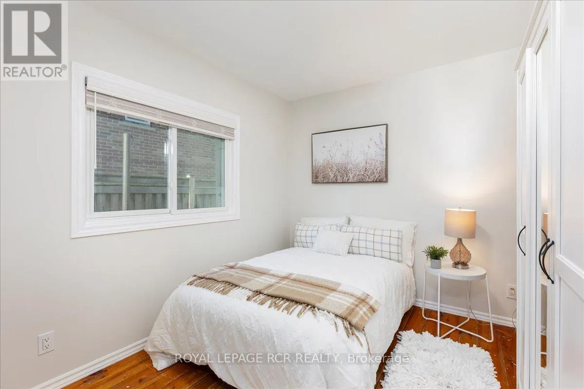 10 COTTAGE GROVE