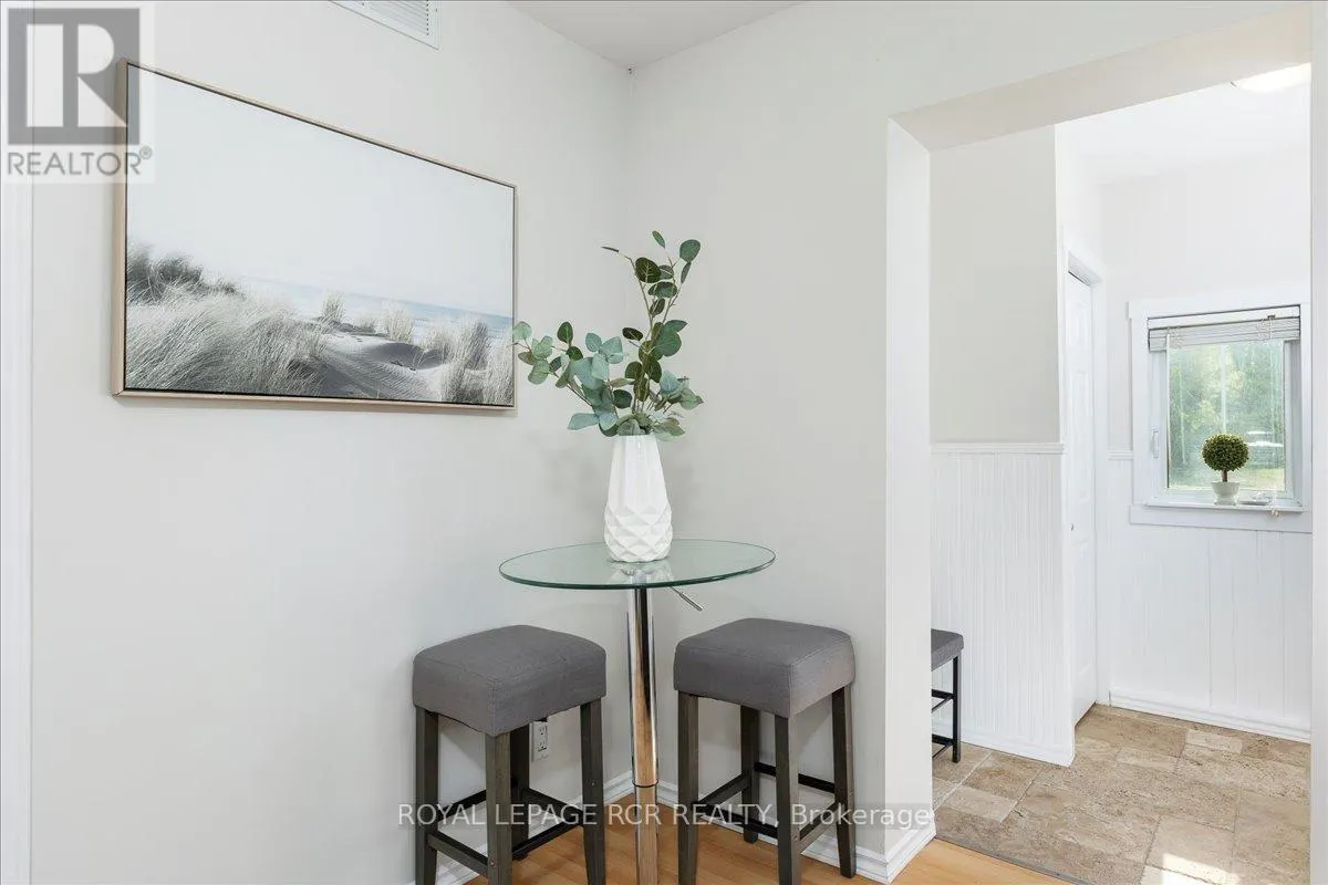 10 COTTAGE GROVE