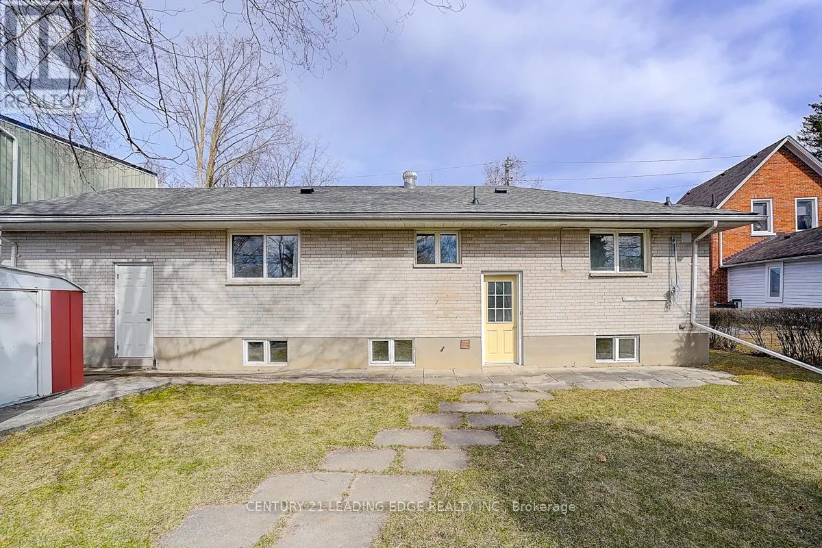 366 MAIN STREET N