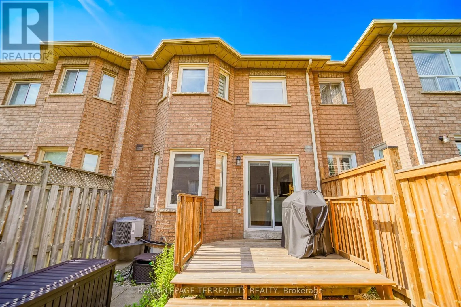 9 STONEBRIAR DRIVE