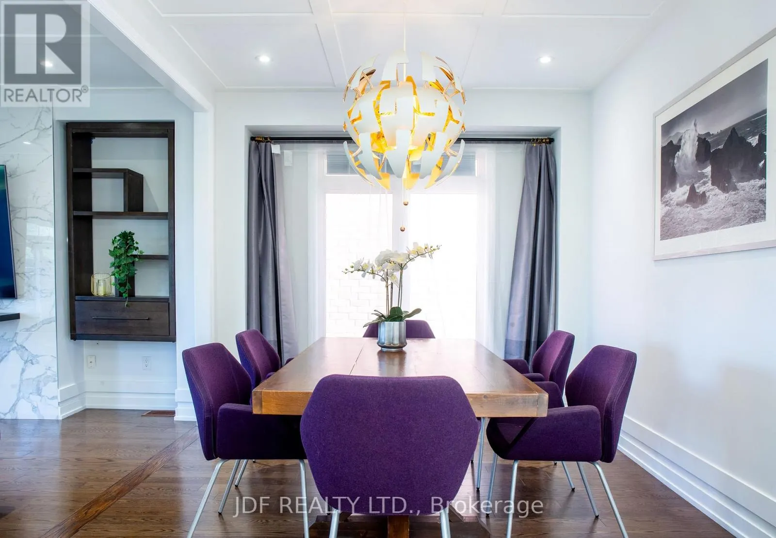 125 CRANBROOK CRESCENT