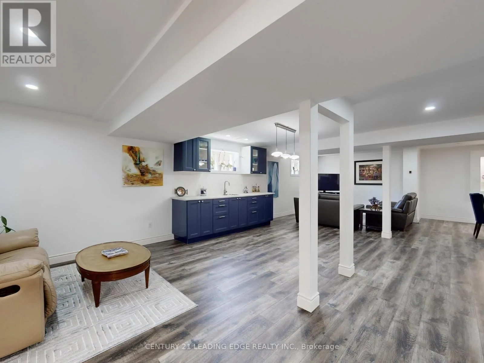 396 CURLEY STREET