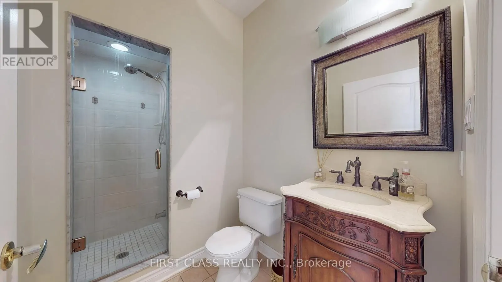 35 VALEMOUNT WAY