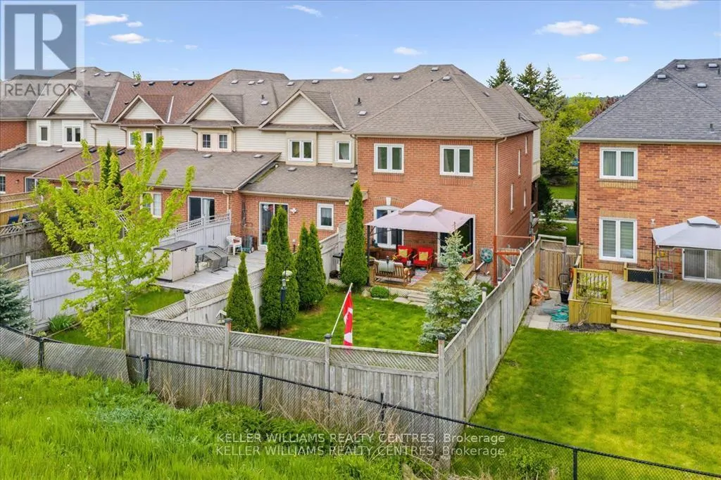 11 SNEDDEN AVENUE