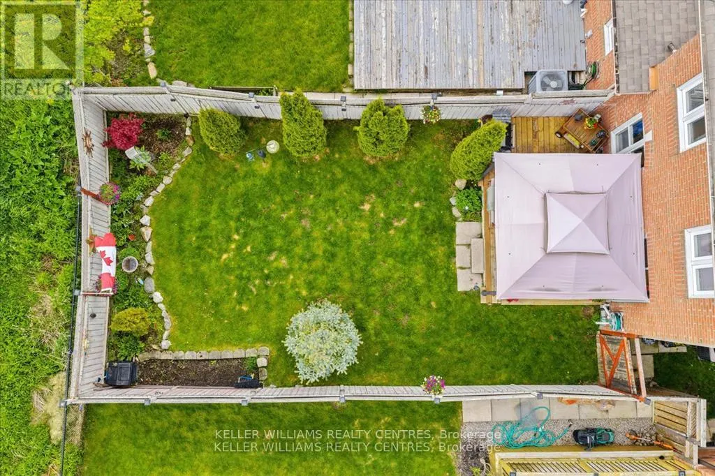 11 SNEDDEN AVENUE